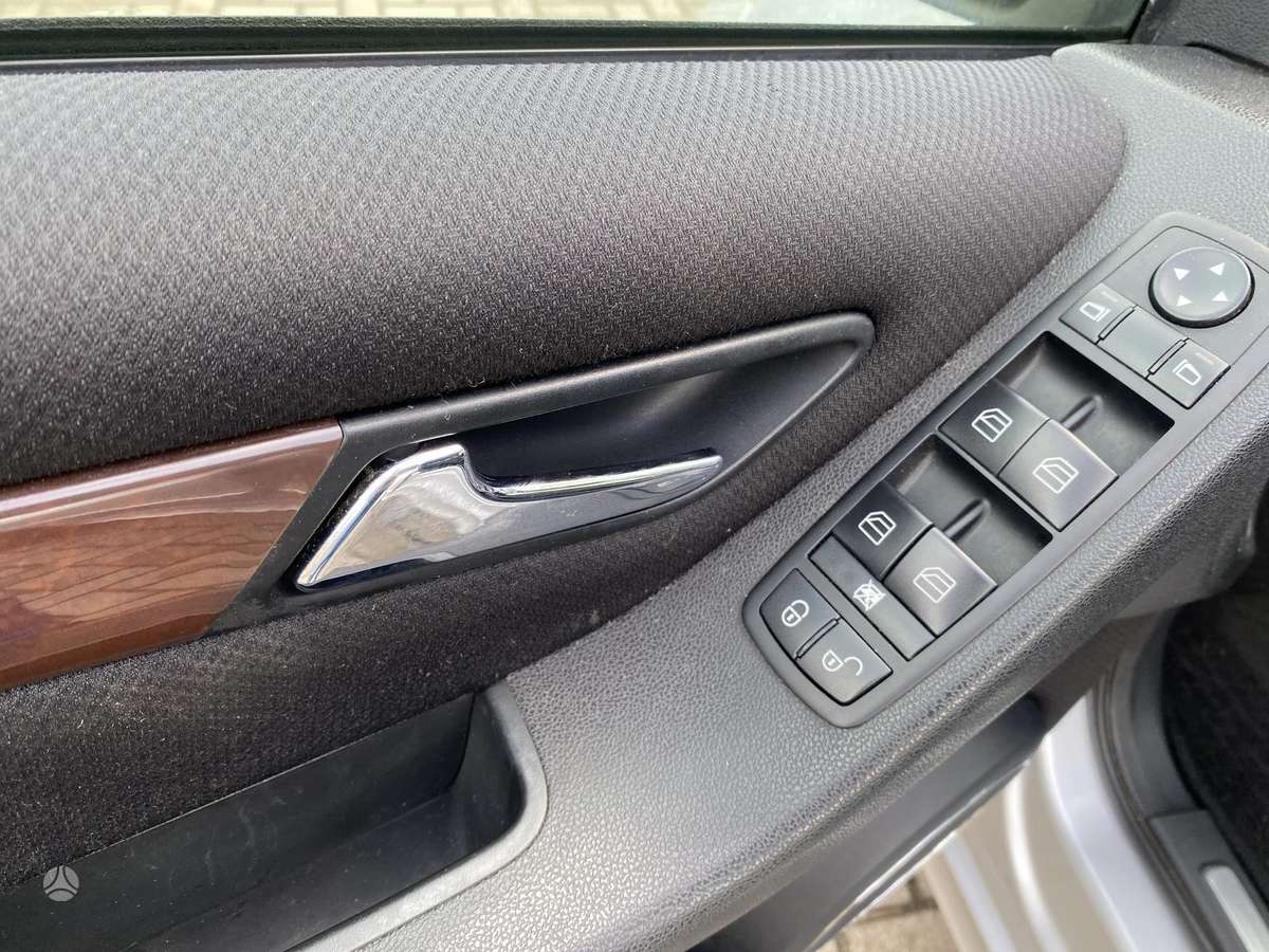 Mercedes-Benz A200 2005 — photo 14