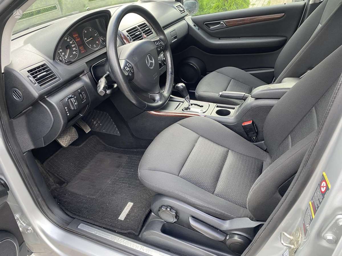 Mercedes-Benz A200 2005 — photo 7