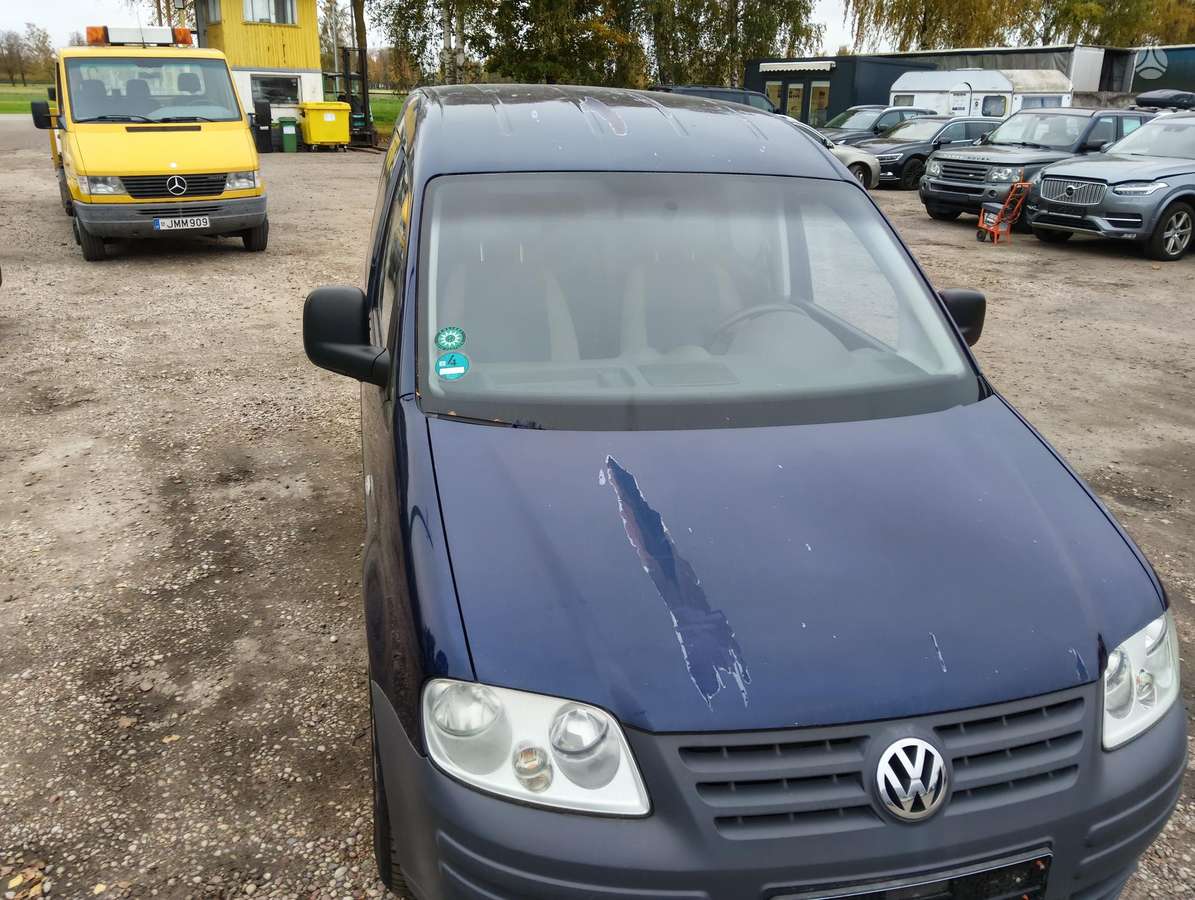 Volkswagen Caddy 2005 — салон