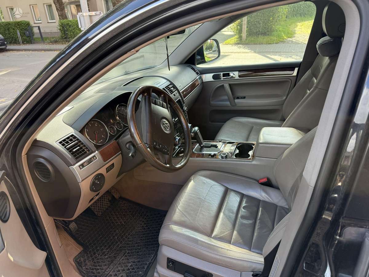 Volkswagen Touareg 2007 — photo 6