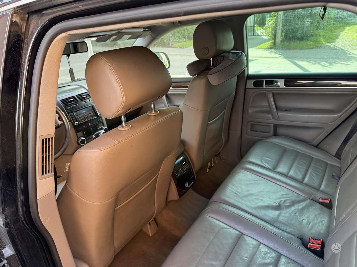 Volkswagen Touareg 2007 — photo 9