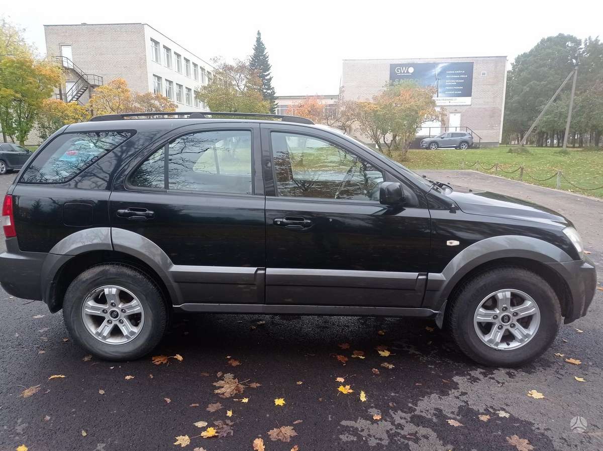 Kia Sorento 2005 — photo 10