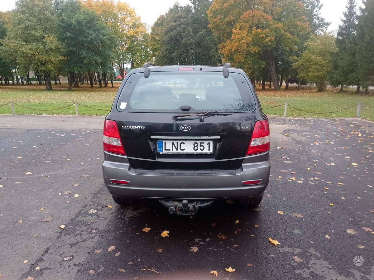 Kia Sorento 2005 — photo 9