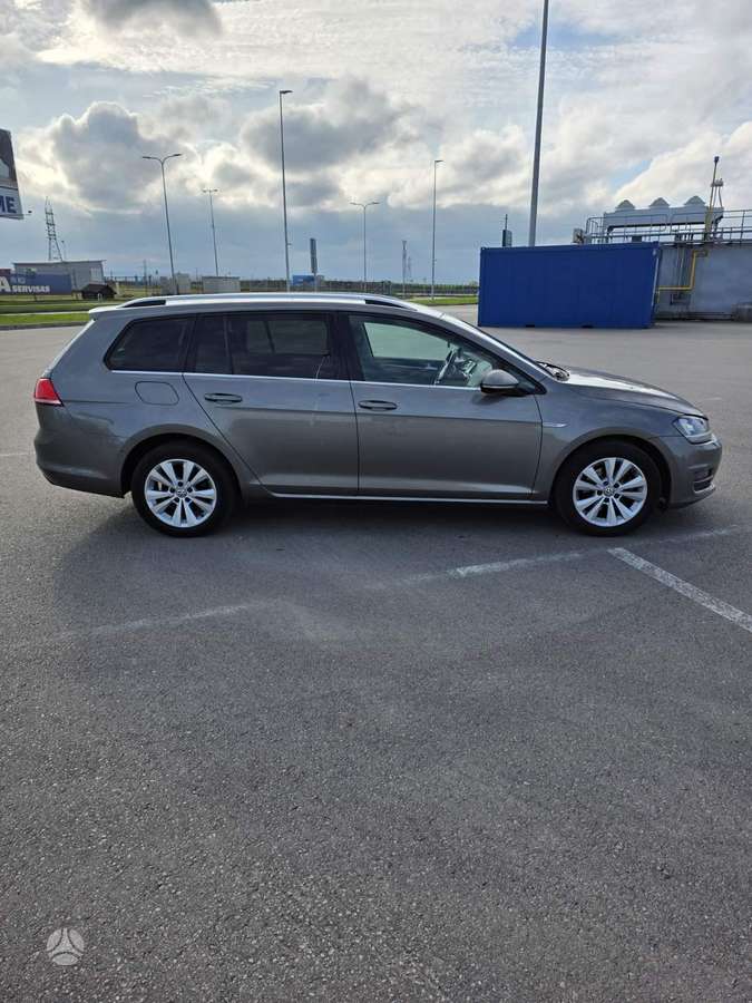 Volkswagen Golf 2015 — interior