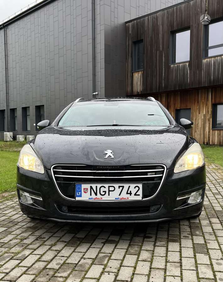 Peugeot 508 2011 — rear view