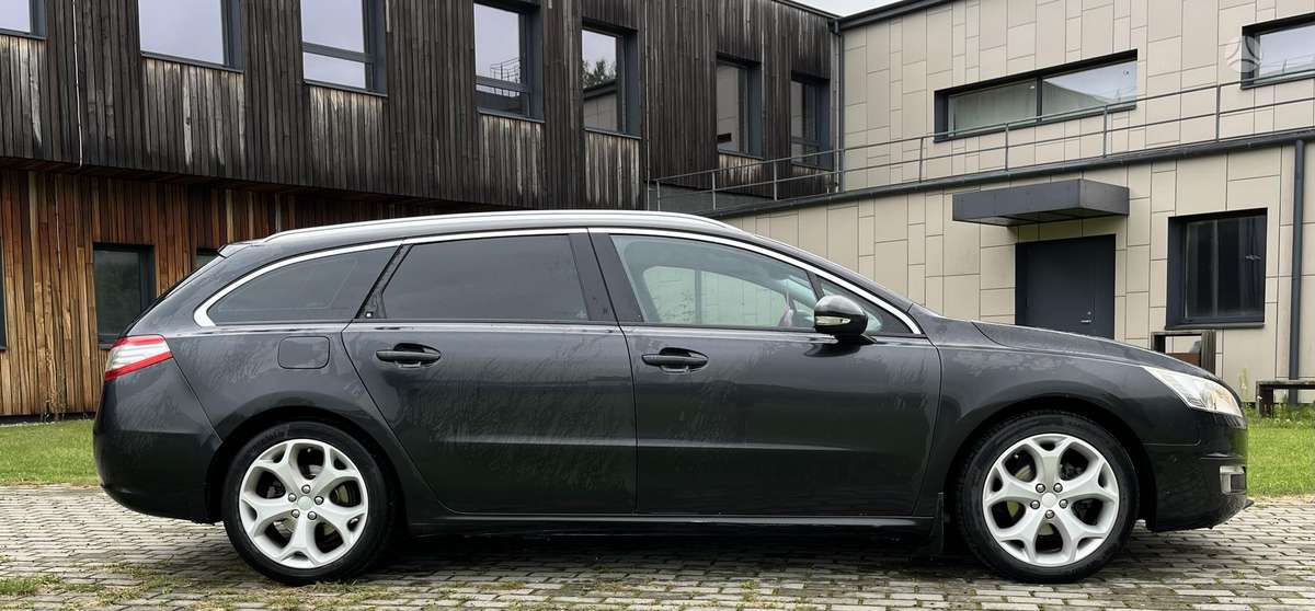 Peugeot 508 2011 — engine 1560 cm³, 111 HP (82kW)