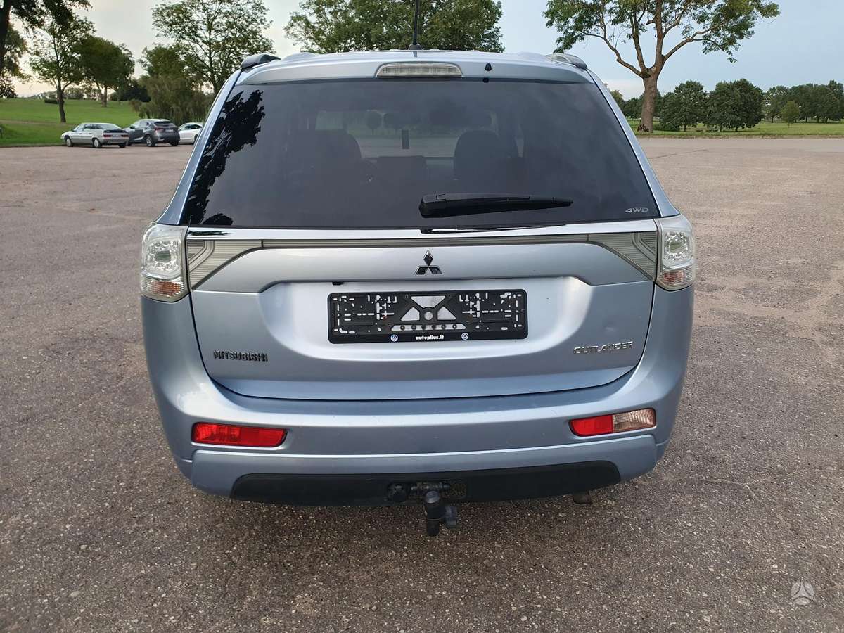 Mitsubishi Outlander 2013 — photo 5