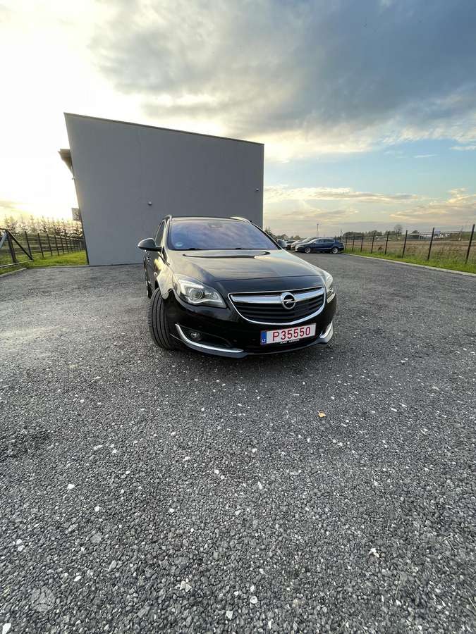 Opel Insignia 2015 — interior