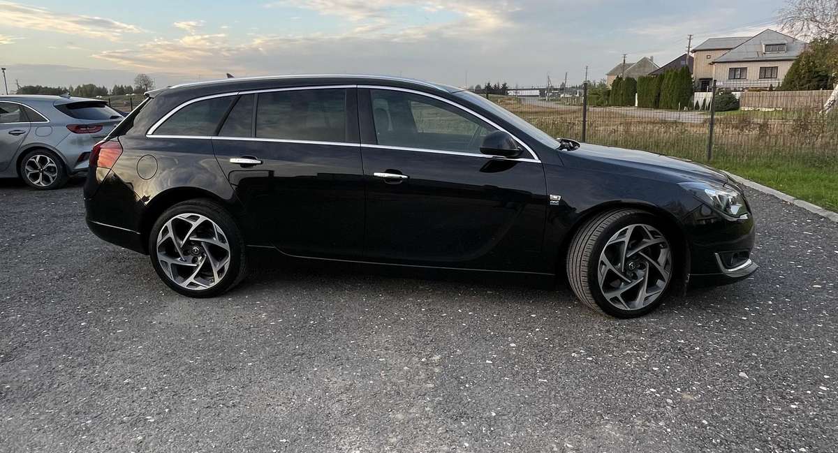 Opel Insignia 2015 — photo 9