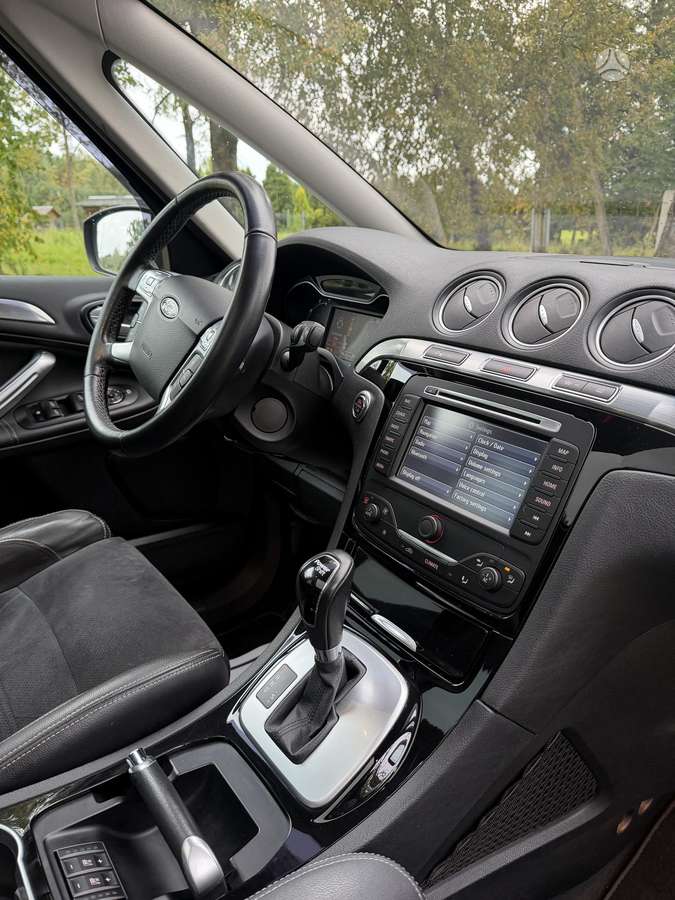 Ford S-MAX 2013 — фото 25