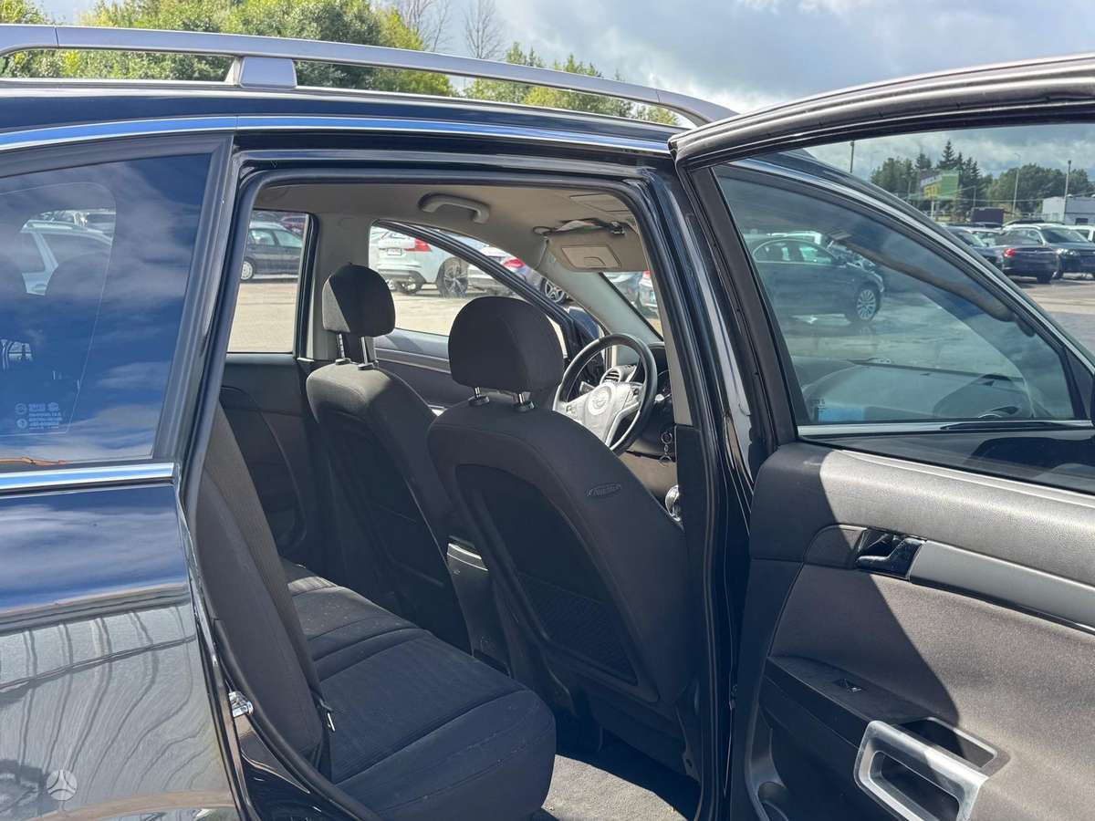 Opel Antara 2012 — photo 8