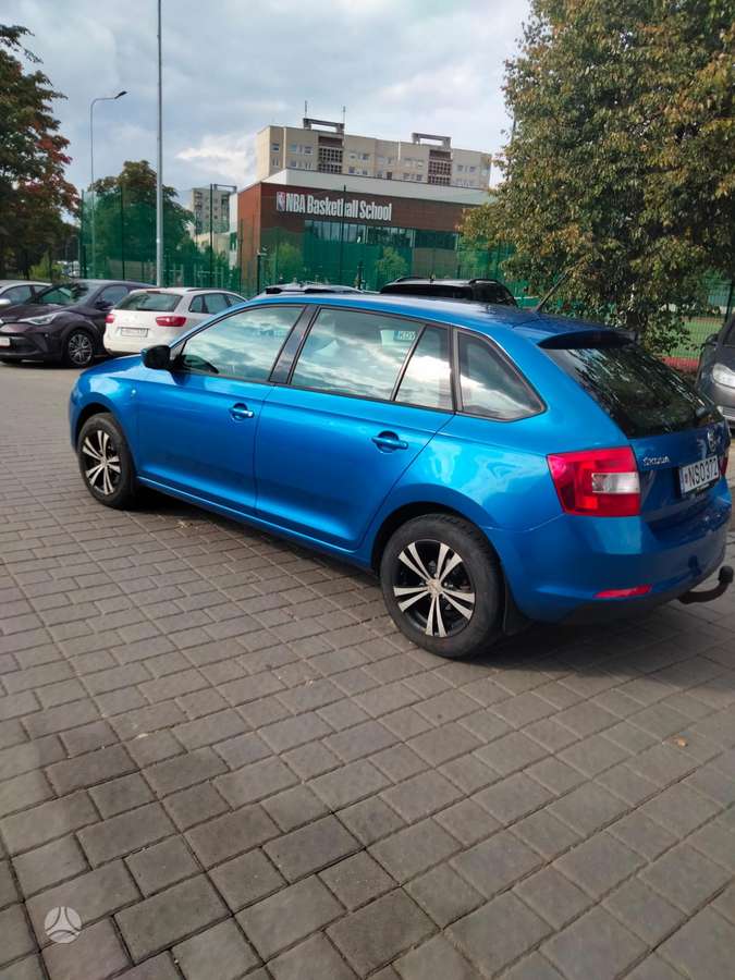 Skoda Rapid 2014 — interior