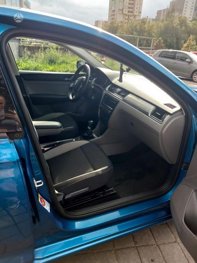 Skoda Rapid 2014 — engine