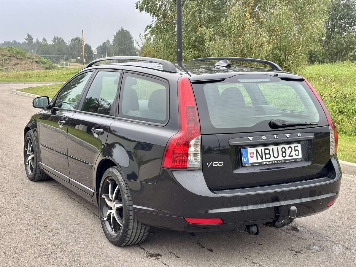 Volvo V50 2009 — photo 5