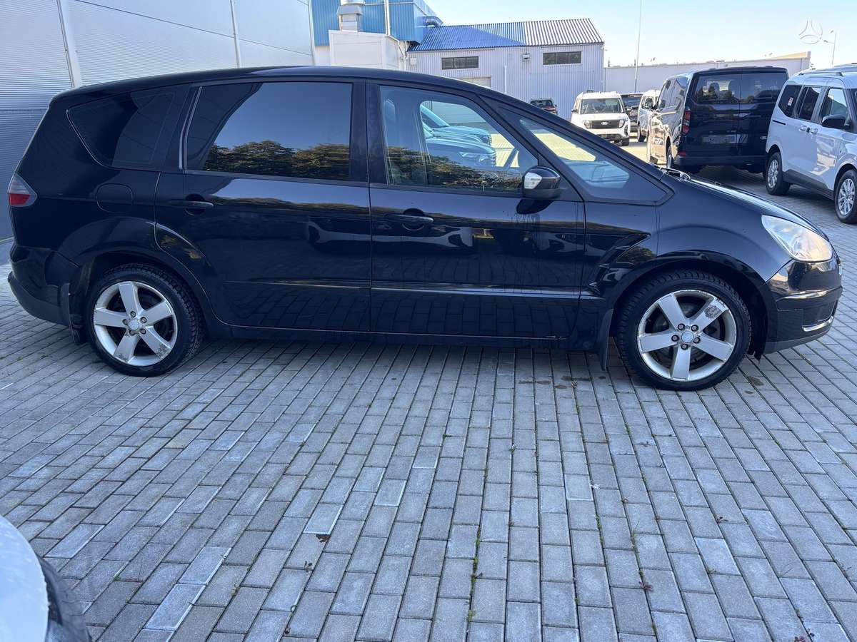 Ford S-MAX 2007 — салон