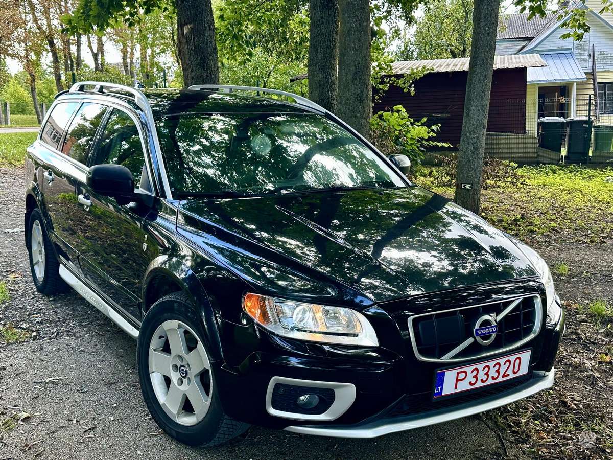 Volvo XC70 2008 — салон