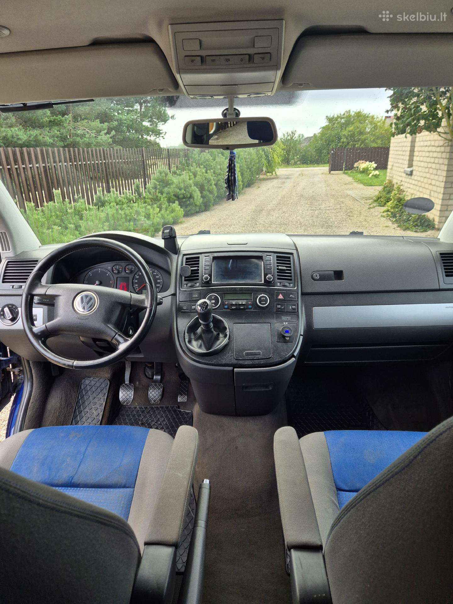 Volkswagen Multivan 2004 — photo 6