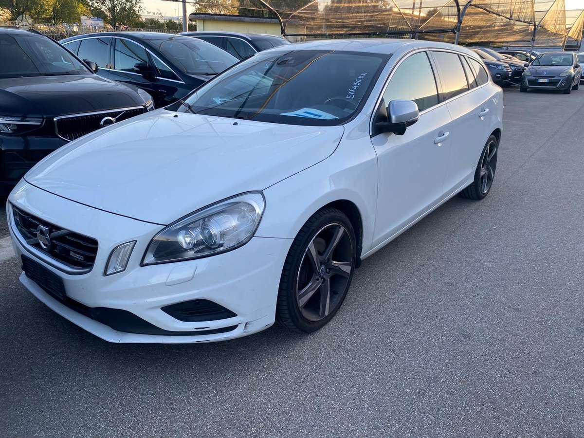 Volvo V60, 2012
