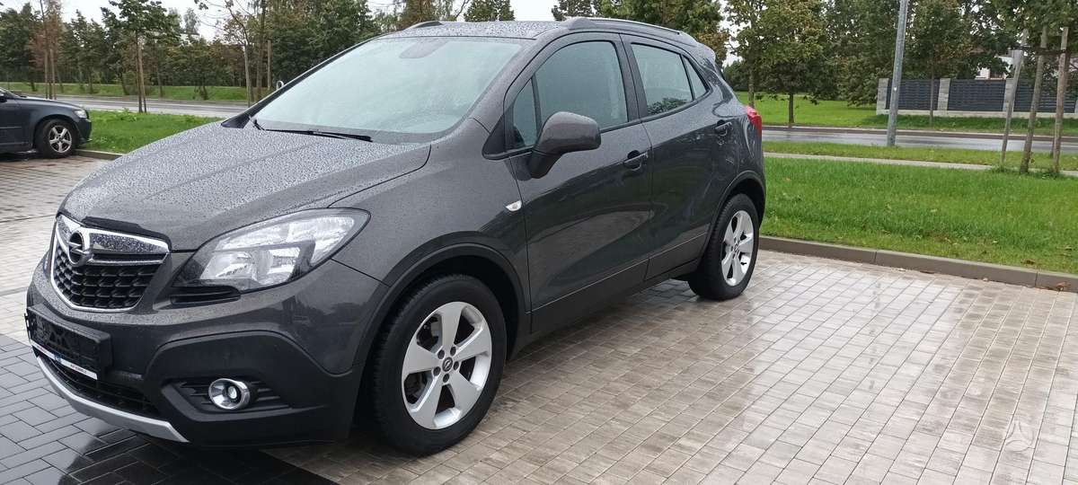 Opel Mokka 2015 — interior