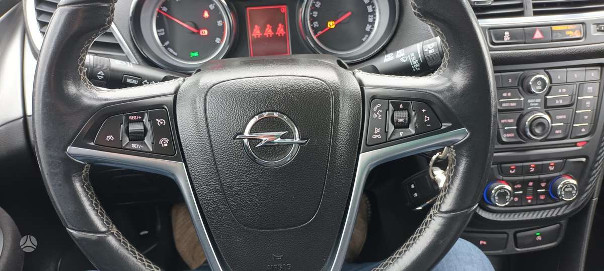 Opel Mokka 2015 — photo 7