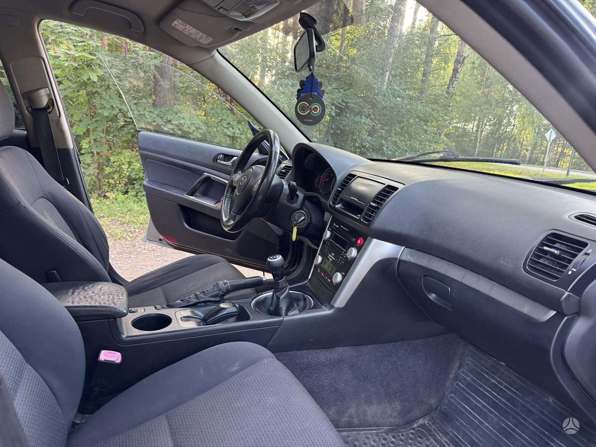 Subaru Outback 2009 — photo 12