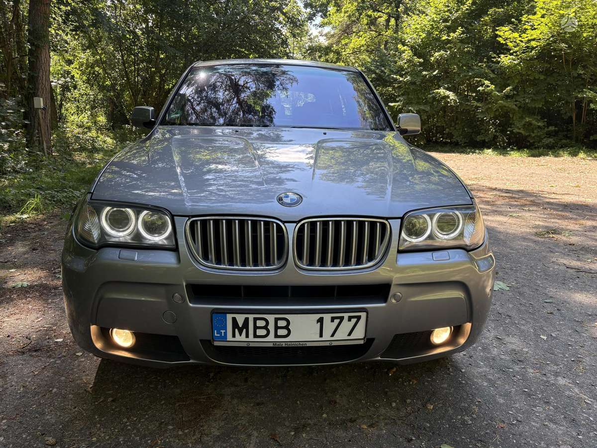 BMW X3 2006 — салон