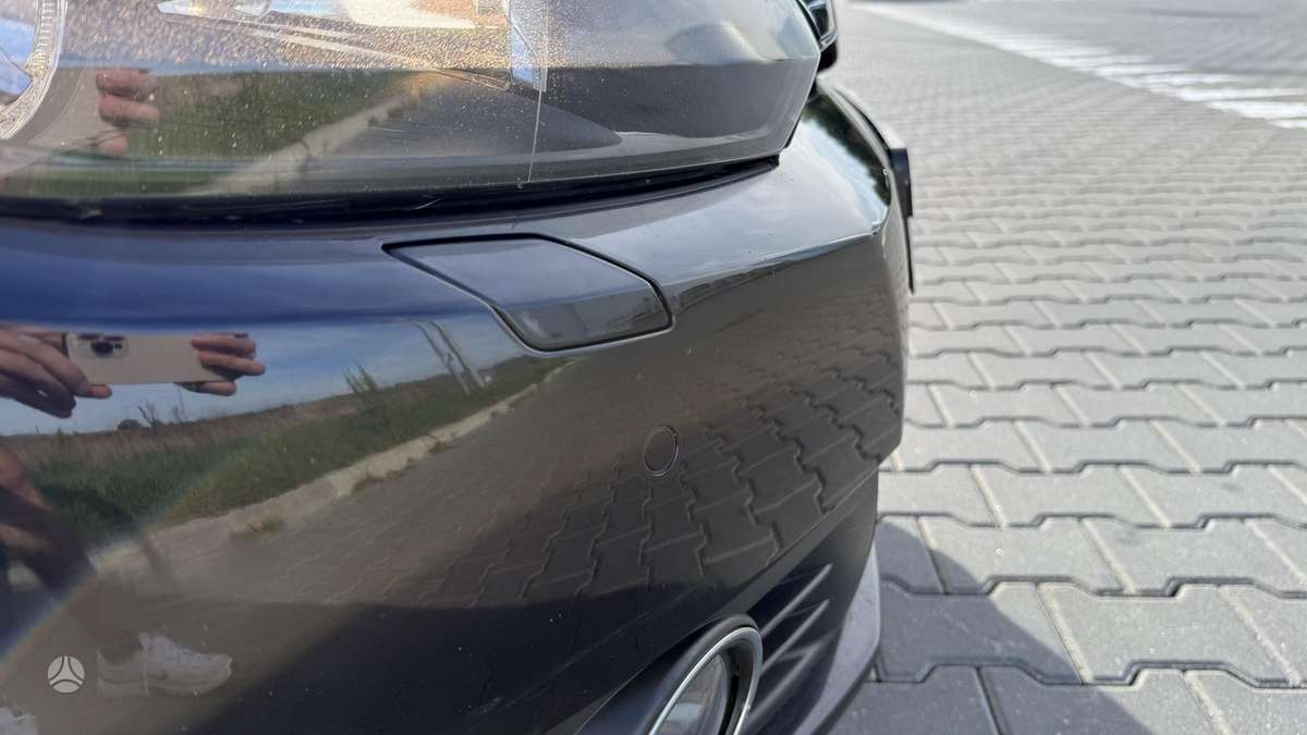 Volkswagen Golf 2012 — photo 10