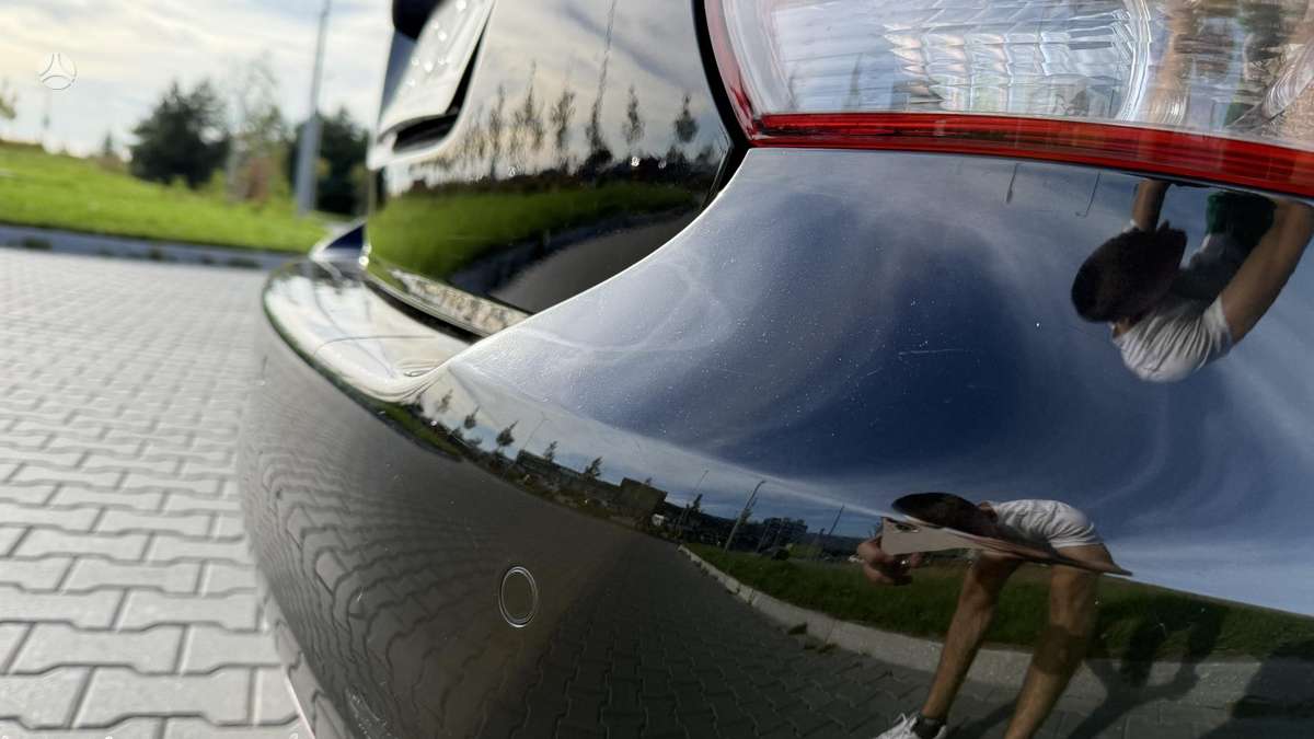 Volkswagen Golf 2012 — photo 11