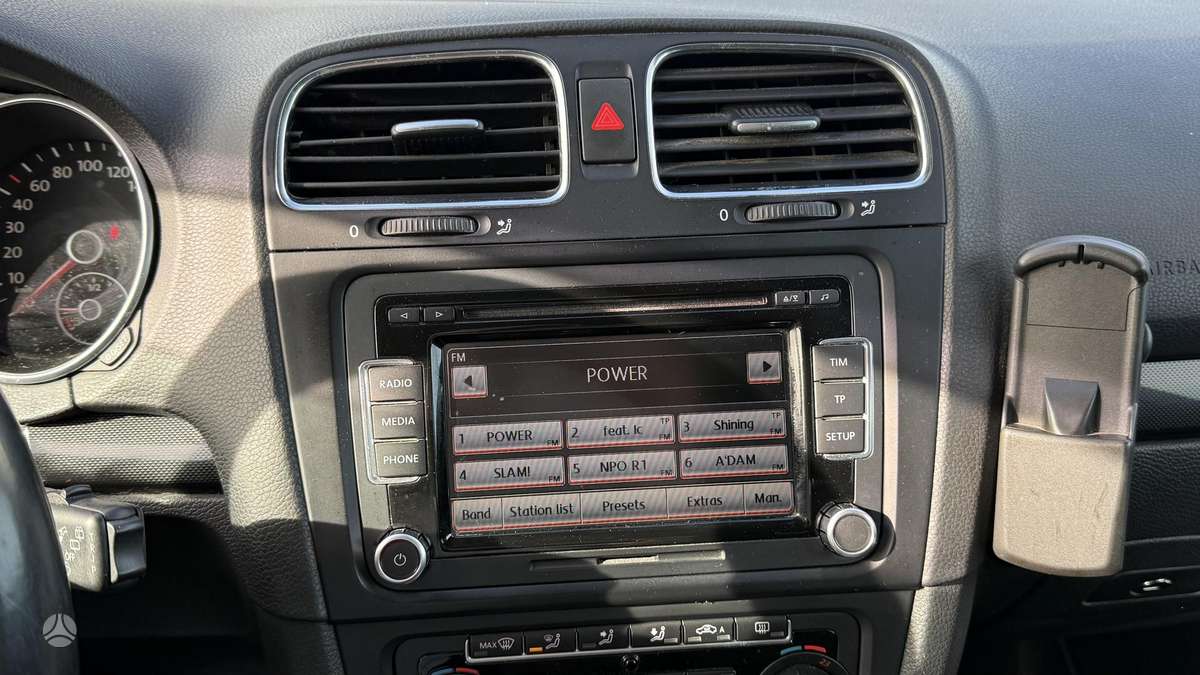 Volkswagen Golf 2012 — photo 18