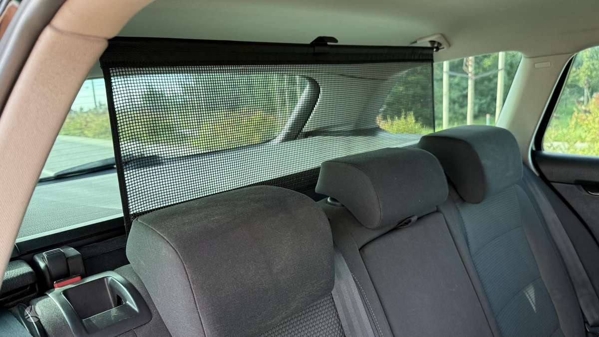 Volkswagen Golf 2012 — photo 23