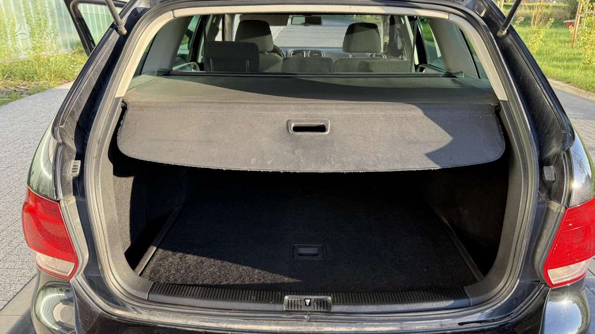 Volkswagen Golf 2012 — photo 25