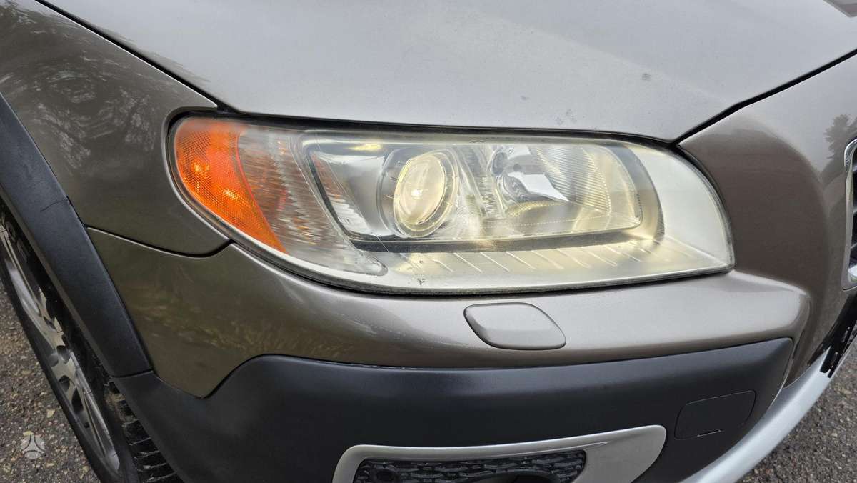 Volvo XC70 2007 — photo 11