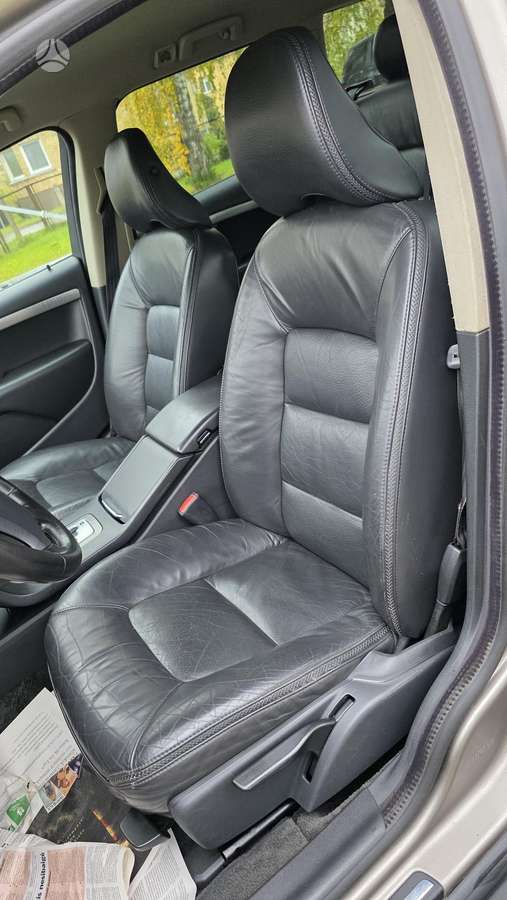 Volvo XC70 2007 — photo 29