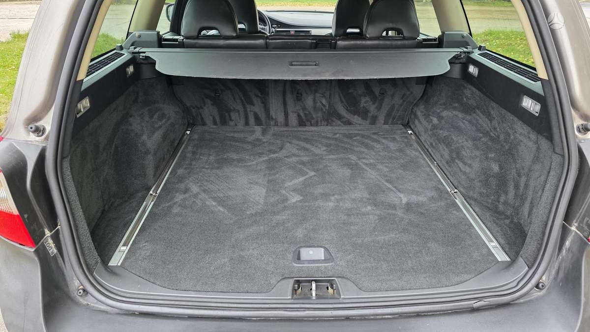 Volvo XC70 2007 — photo 36
