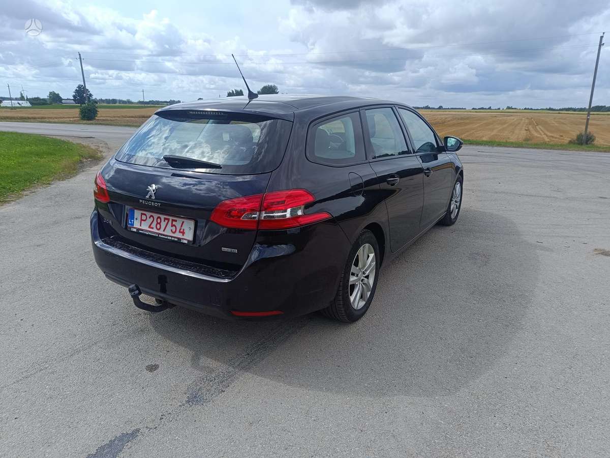 Peugeot 308 2015 — engine 1600 cm³, 120 HP (88kW)