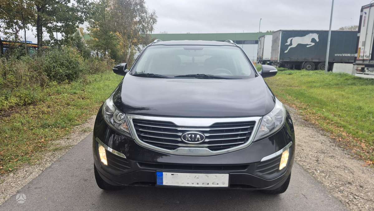 Kia Sportage 2011 — engine 2359 cm³, 175 HP (129kW)