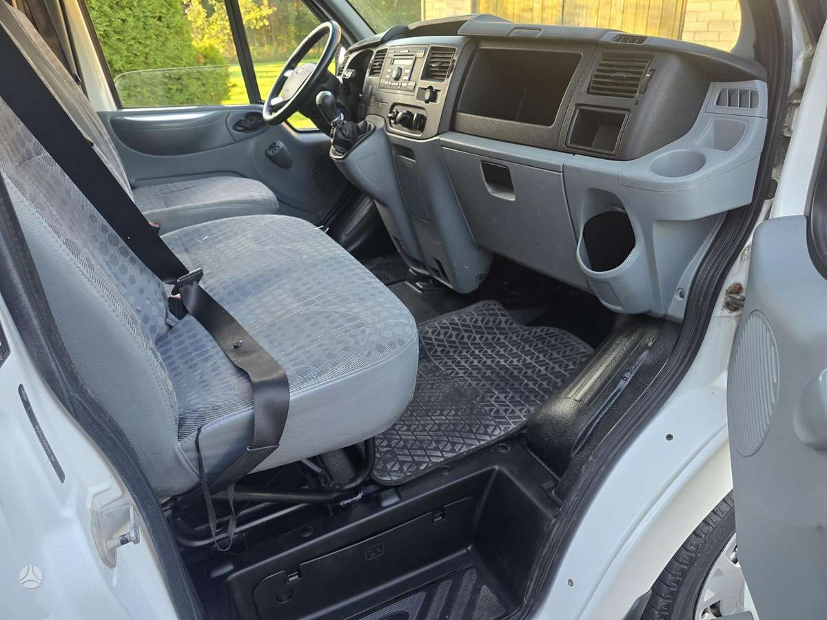 Ford Transit 2008 — photo 7