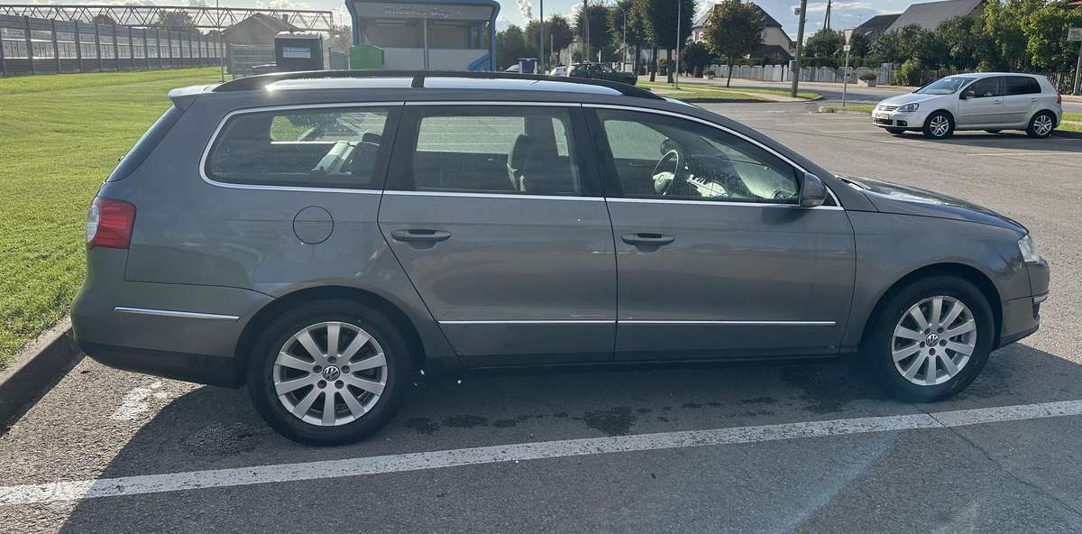 Volkswagen Passat 2007 — interior