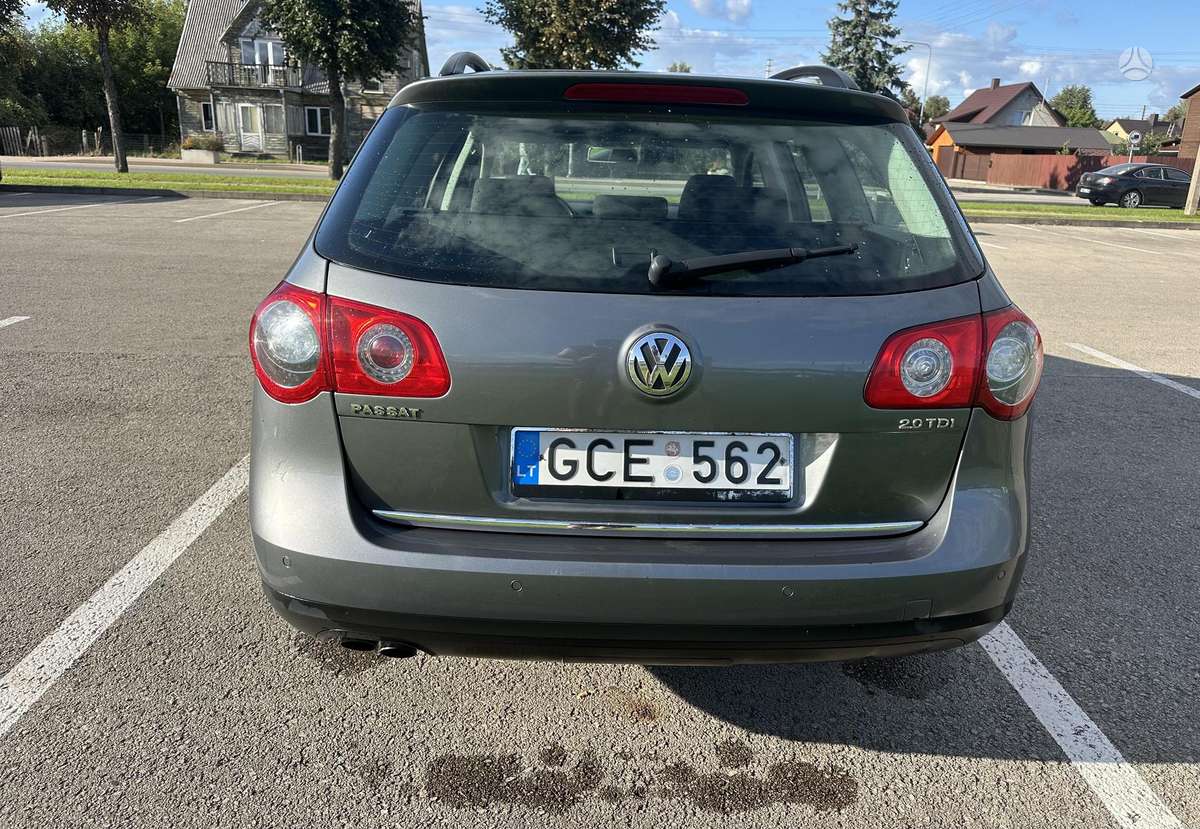 Volkswagen Passat 2007 — engine 1968 cm³, 140 HP (103kW)