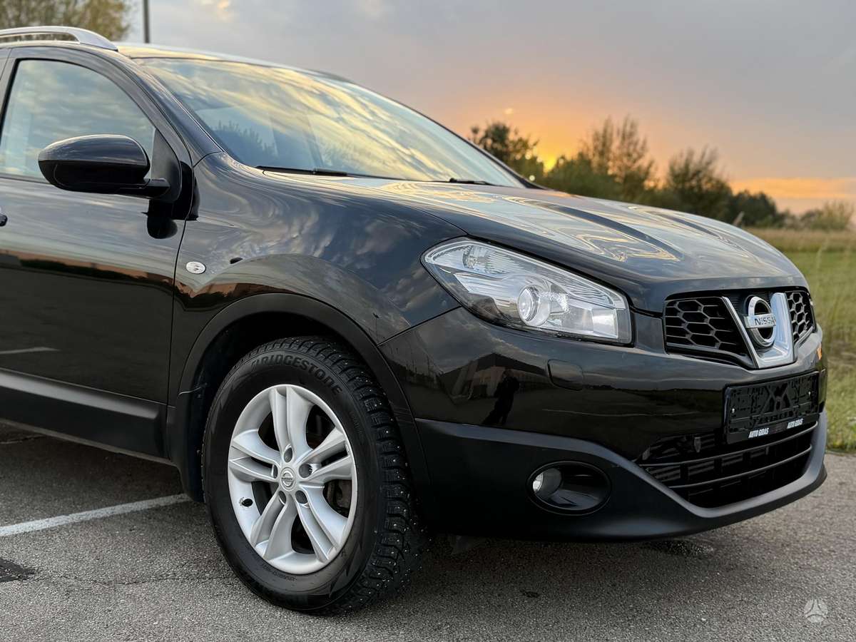 Nissan Qashqai+2 2011 — photo 10