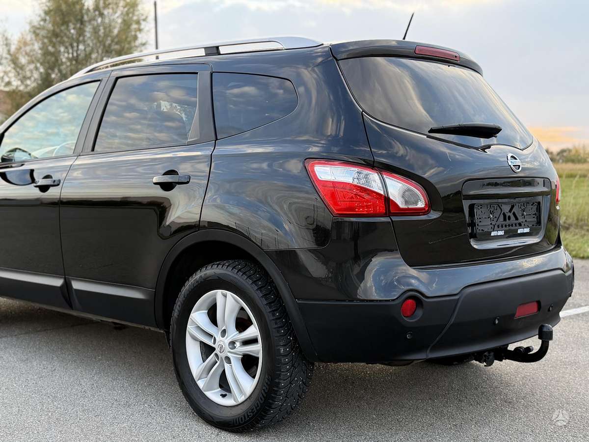 Nissan Qashqai+2 2011 — photo 11