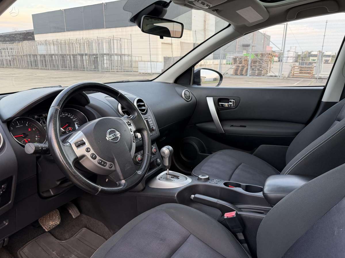 Nissan Qashqai+2 2011 — photo 15