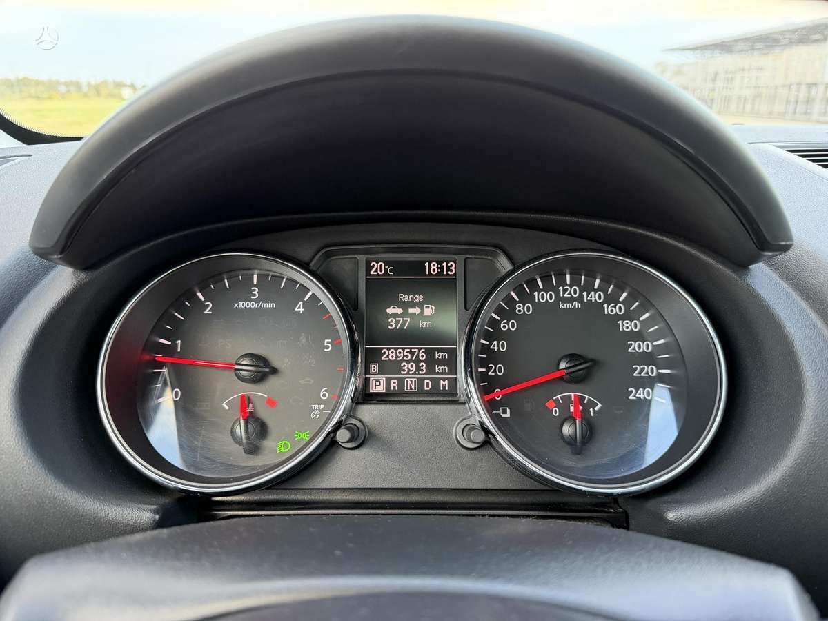 Nissan Qashqai+2 2011 — photo 29