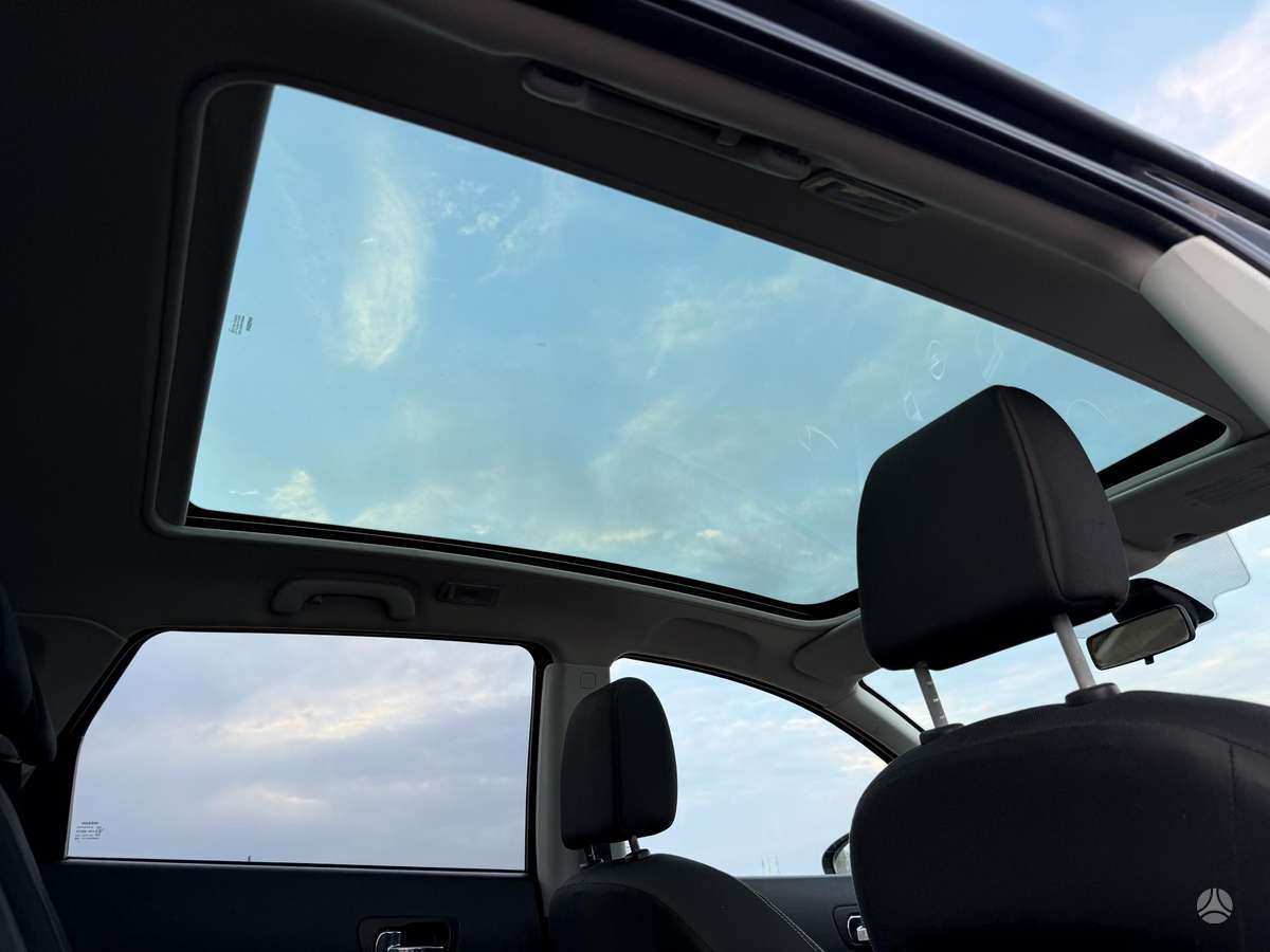 Nissan Qashqai+2 2011 — photo 30