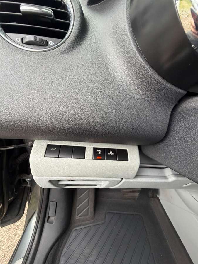 Peugeot 5008 2012 — photo 13