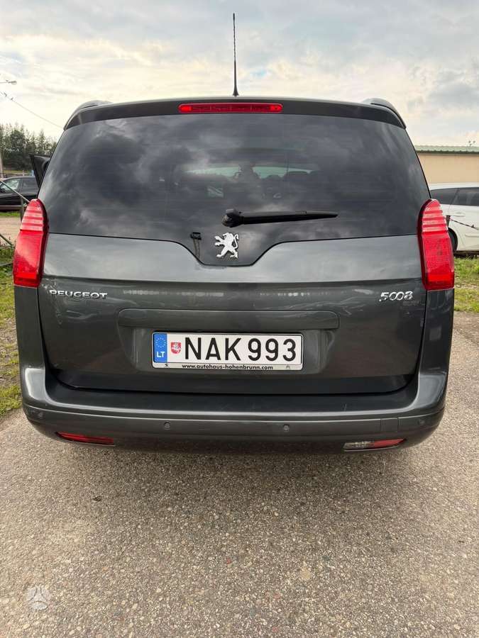 Peugeot 5008 2012 — photo 7