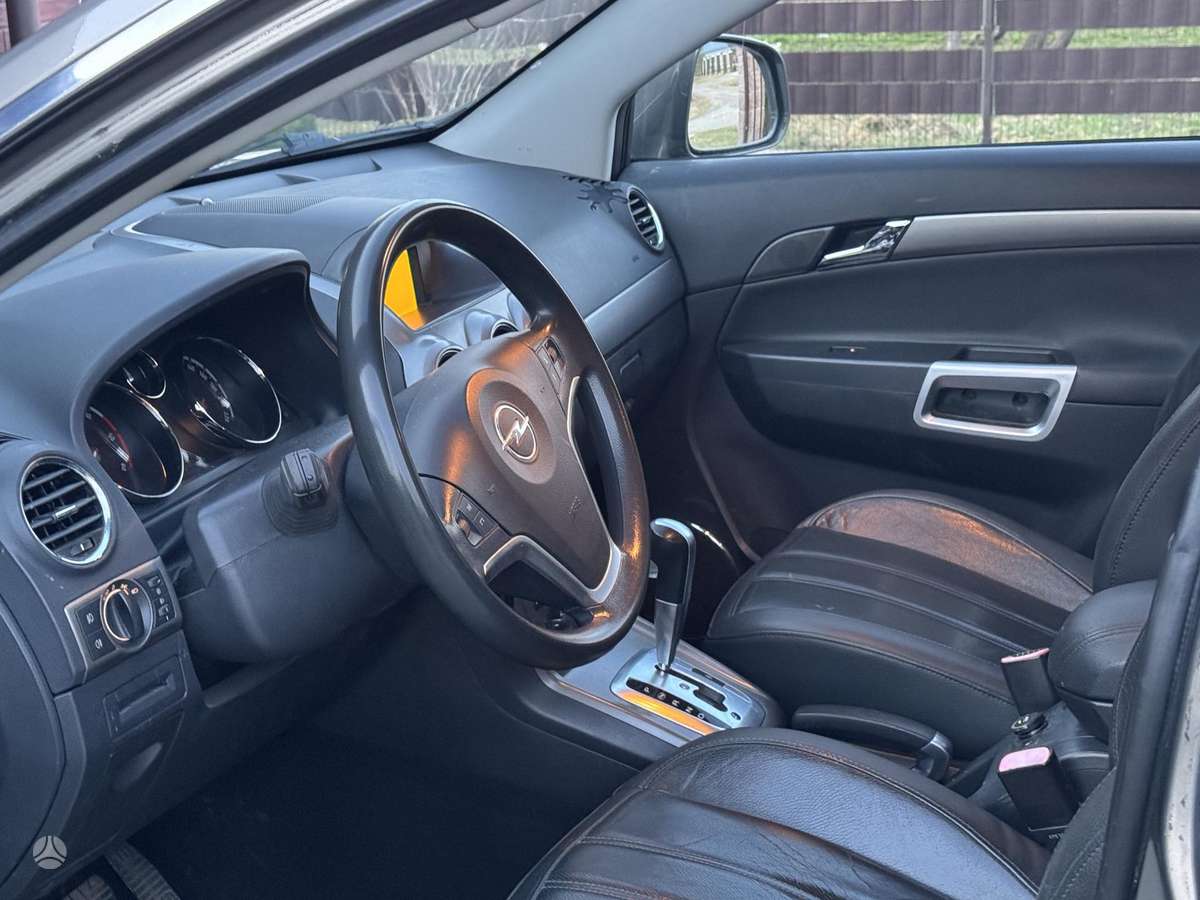 Opel Antara 2008 — photo 8