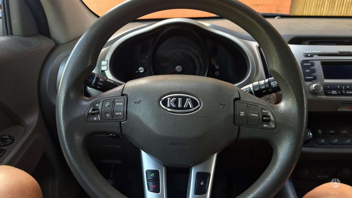 Kia Sportage 2011 — photo 15