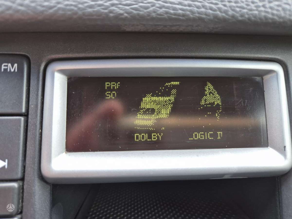 Volvo XC90 2005 — photo 11