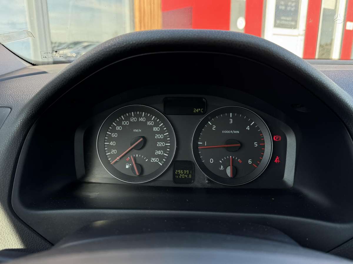 Volvo V50 2007 — photo 25